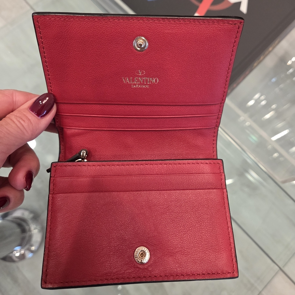 Valentino Garavani Rockstud Red Small wallet with Gift Box and Dust Bag - Picture 4 of 14